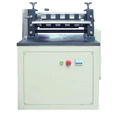 Electric battery electrode slitting machine for lab research.png